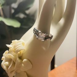 EngagementRing 