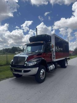 2016 International Durastar 4300