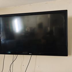 50” LG Flat Screen TV – Works Great – Remote Included – $100