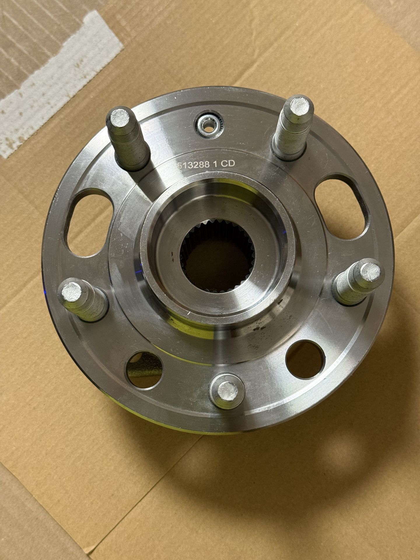 Hub Bearing for: Chevy, Gmc, Cadillac, Buick and Saab (513288)