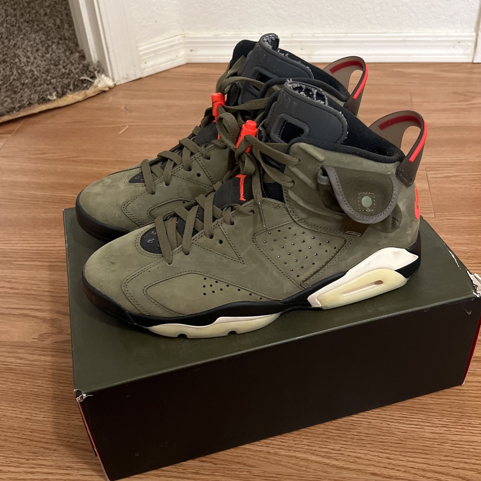 Travis Scott Jordan 6 Olive Size 10 $360 w/ receipt*