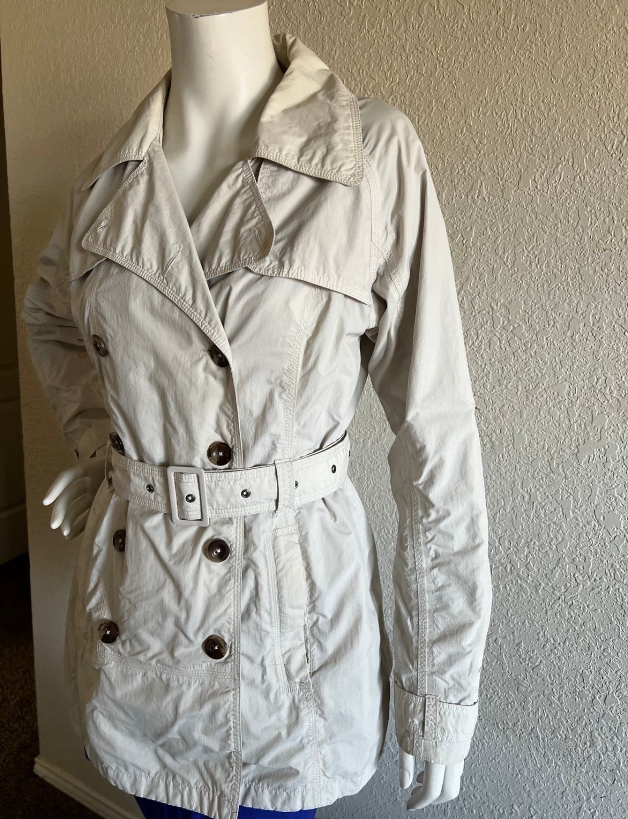 The north Face trench jacket/coat size M