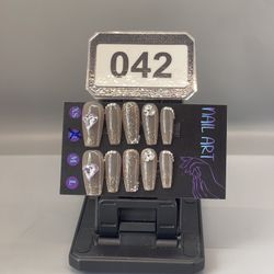 Press On Nails