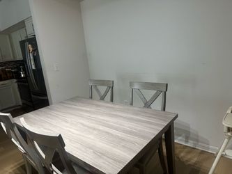 Dinning table