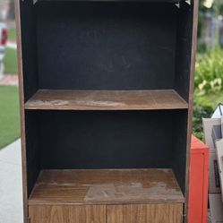 Free Bookcase