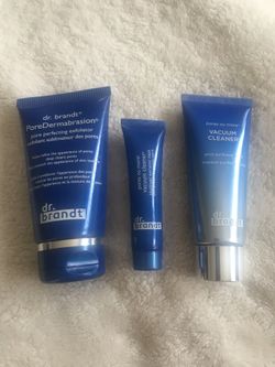 Dr. Brandt PoreDemabrasion & Vacuum Cleaner