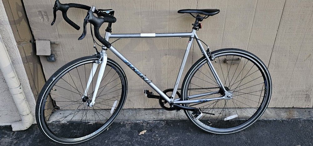 Takara Fixie BIKE