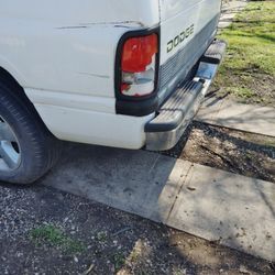 Doge Ram 1500 Tiene 8 años Sin Moverse  