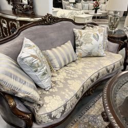 Beautiful Sofa Set