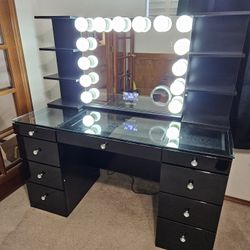 Brand New Black Vanity 9 Drawers W/ Hollywood Mirror Usb & Bluetooth Speaker 2 Shelves Included $1099