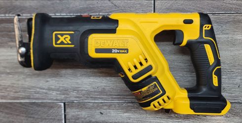 DEWALT XR 20V MAX Brushless Reciprocating Saw