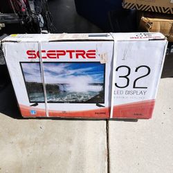 Sceptra 32 Inch LED Monitor High Quality Five Star Rated Retails For $220High Quality Five Star Rated Retails For $220 Selling For Only $110 50% Off 