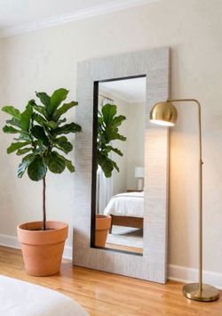 FULL LENGHT MIRROR - Free Delivery