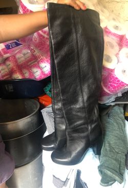 Size 8 women boots