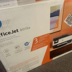 HP PRINTER NEW IN BOX FREE INK 