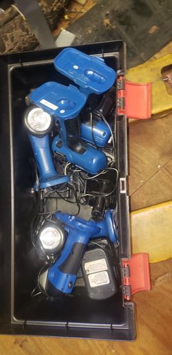 Box of Drills used they all work needs battery
