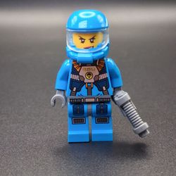 Lego adu soldier