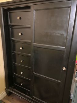Coaster SANDY BEACH Chest Dresser