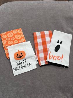 Halloween kitchen towels