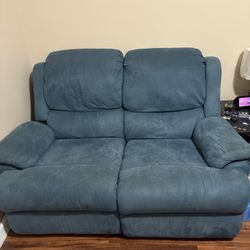 Reclining Loveseat
