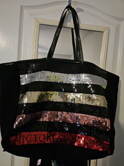 Victoria's Secret Weekend Tote