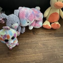 Bunnies And Duck Great For This Easter