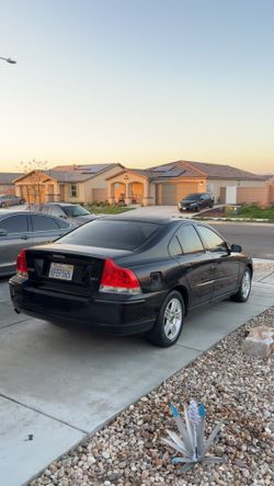2005 Volvo S60