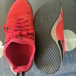 Nike FC React - Size 9