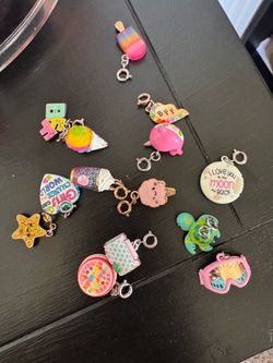 CharmIt! Charms lot