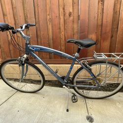 Schwinn 7 Speed Hybrid Bike