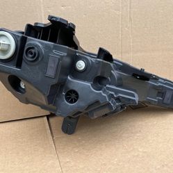2019 - 24 Camaro SS Headlights 