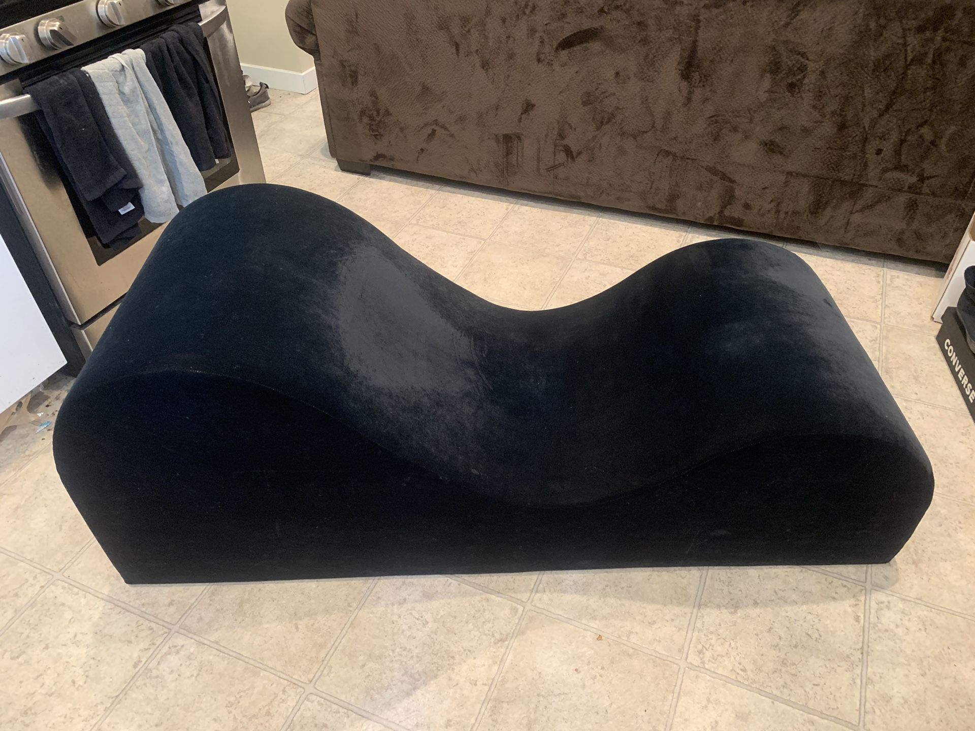 Liberator Chaise Lounge Yoga/Tantric Chair