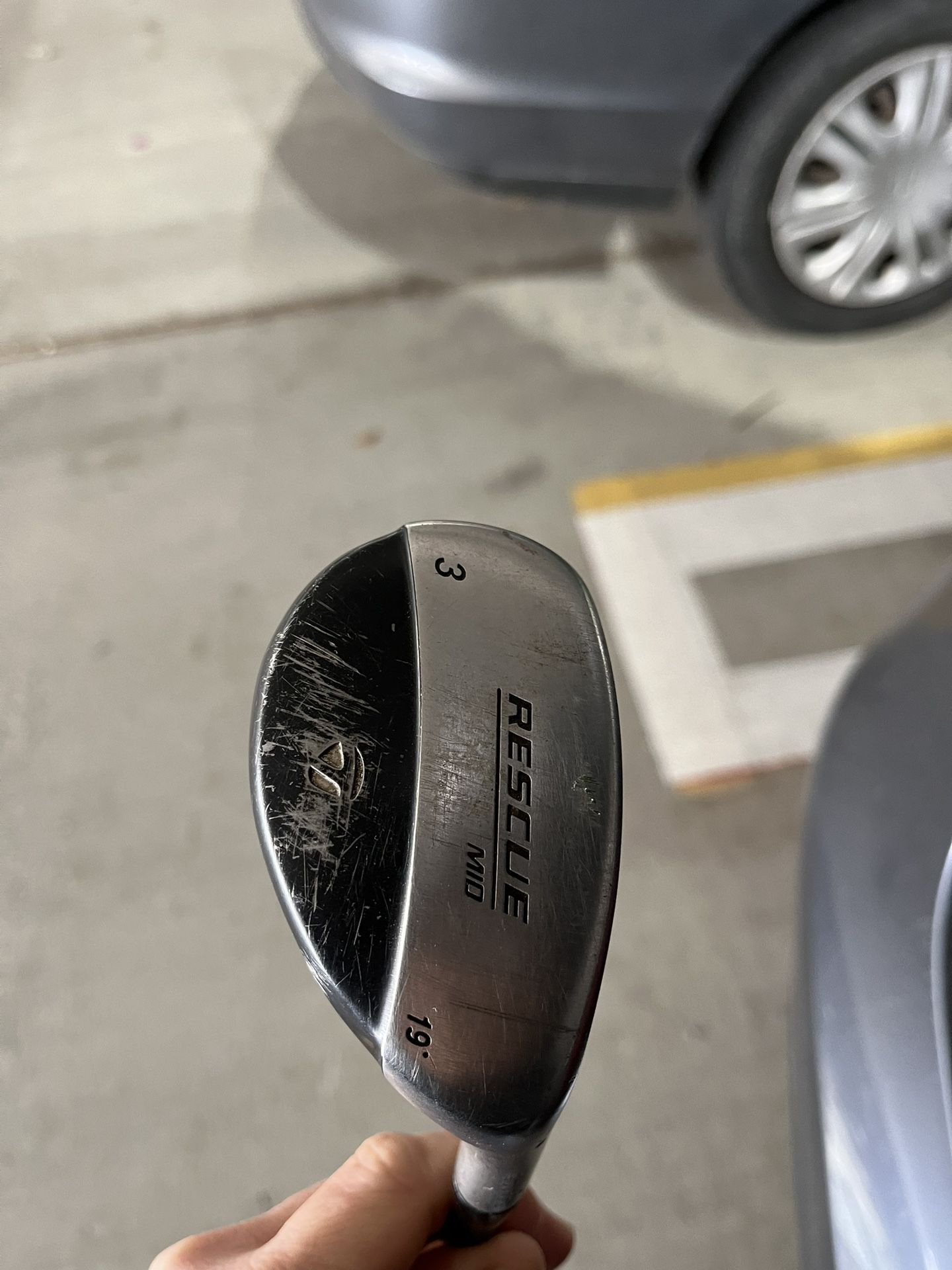 Taylormade Rescue Golf Club  With A Cover 