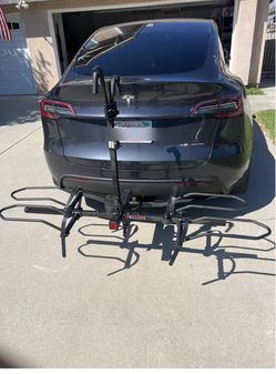 Hollywood Racks - sports rider bike rack for electric bike