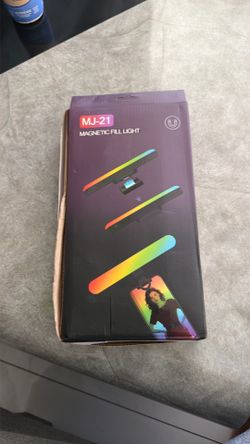Clip fill light
