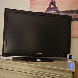 Sylvania 42" hd lcd tv