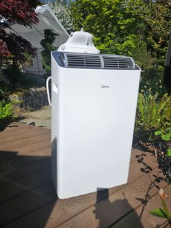 Midea 14,000 BTU Portable Air Conditioner