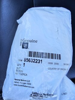 Chevrolet/GMC Silverado/Sierra OEM Wheel Locks