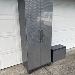 Metal Storage Cabinets 
