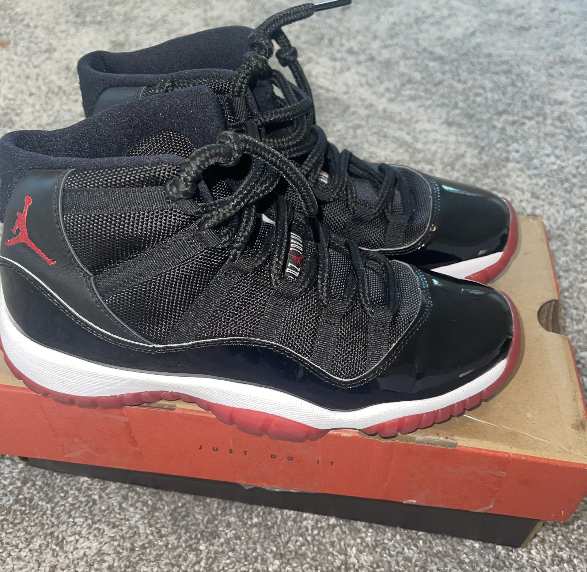 Jordan 11 Bred 7y