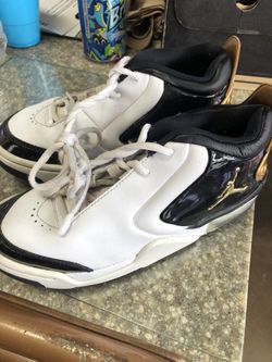 Jordan’s size 4