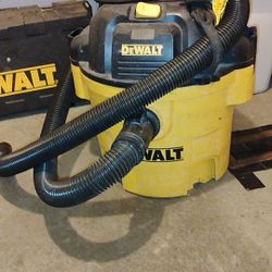 DeWalt Shop Vac