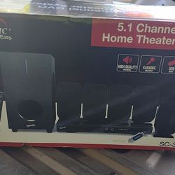 Home theater entertainment system