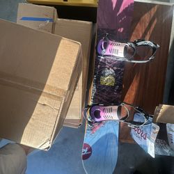 Womens Snowboard & Bindings 149 cm 