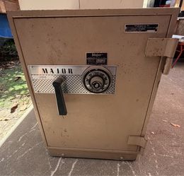 Major model 1718 1 Hour Fire Safe