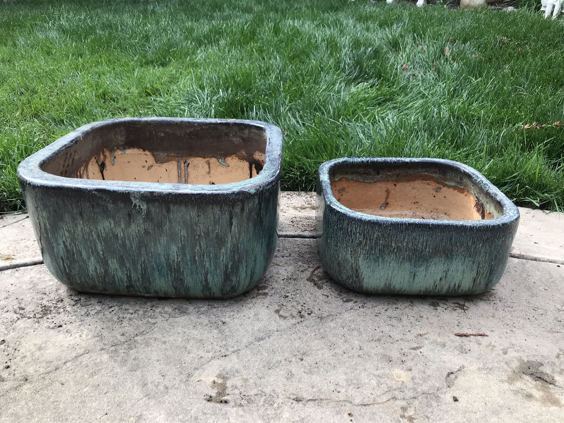 Set of 2 large unique square flat glazed pots