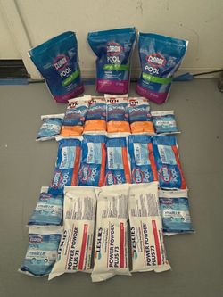 Pool shock/ chlorine tablets