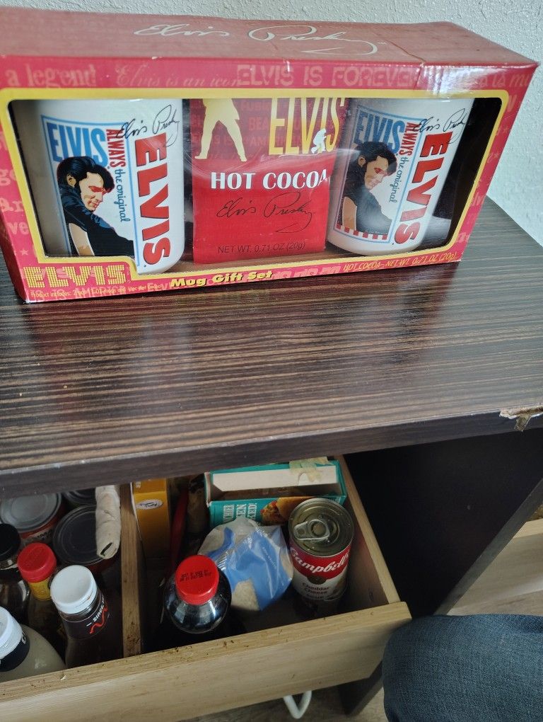 Elvis Collection