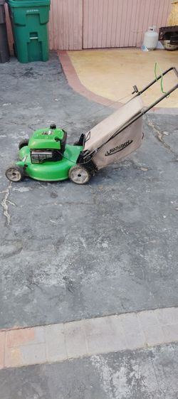 Lawnmower lawn-boy