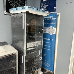 Samsung Gas Dryer & Washer Brand NEW Home Depot Price $2300